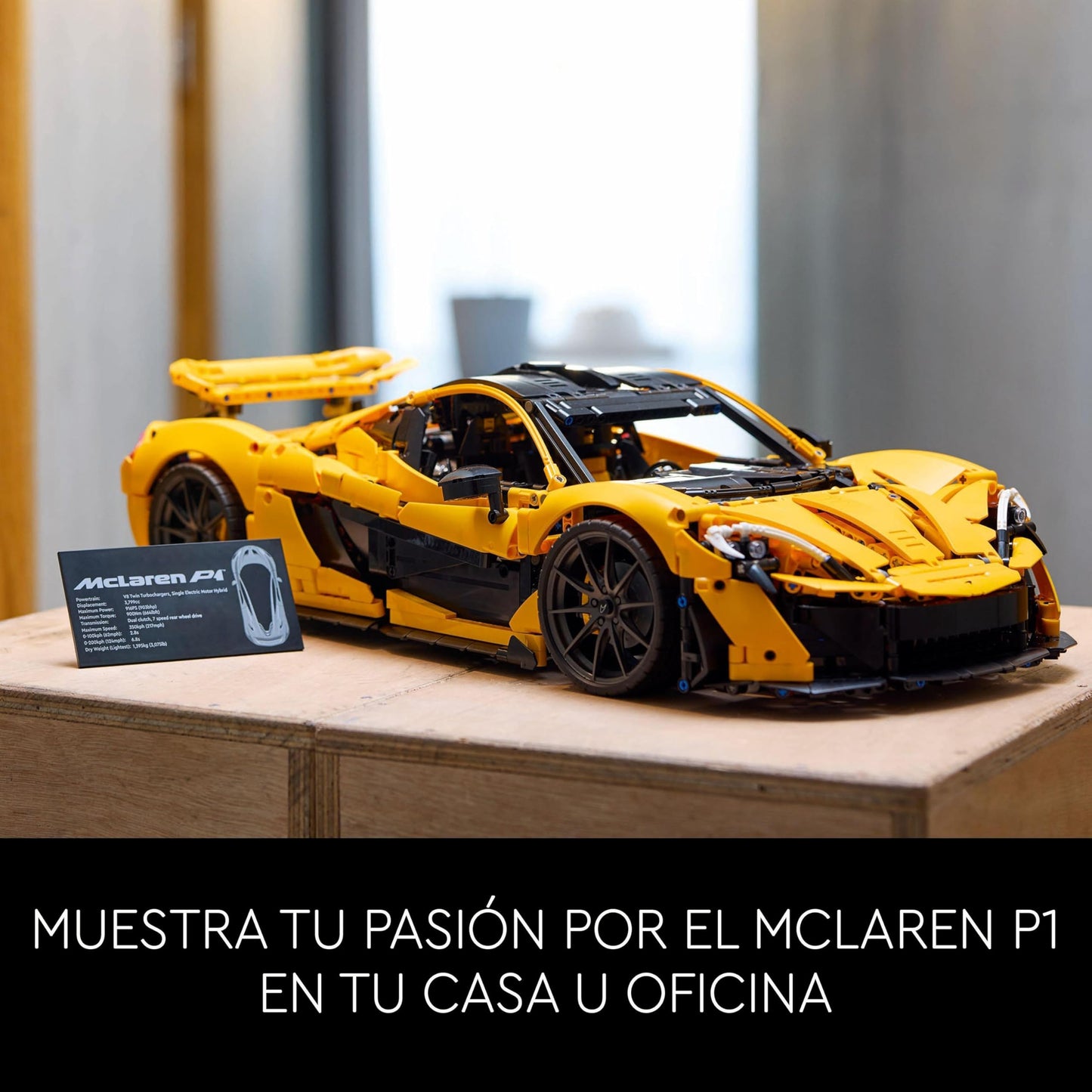 LEGO Technic McLaren P1, Maqueta de Coche de Carreras a Escala para Adultos, Set de Construcción Coleccionable, Regalo para Aficionados a los Supercoches y al Motor 42172