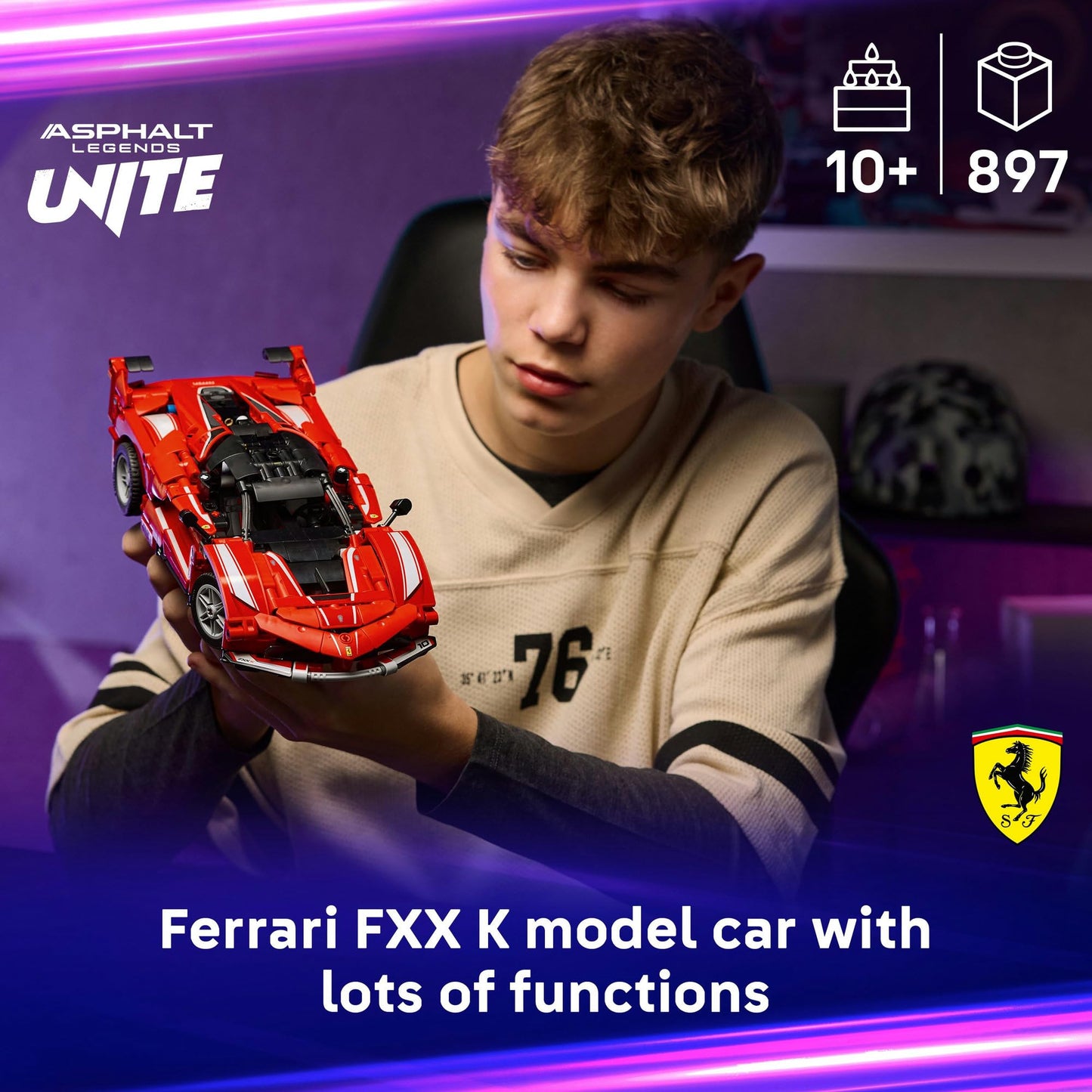 LEGO Technic Ferrari FXX K, Maqueta de Coche de Carreras con Motor V12, Diferencial y Pistones Móviles, Regalo para Niños y Niñas de 10+ Años 42212