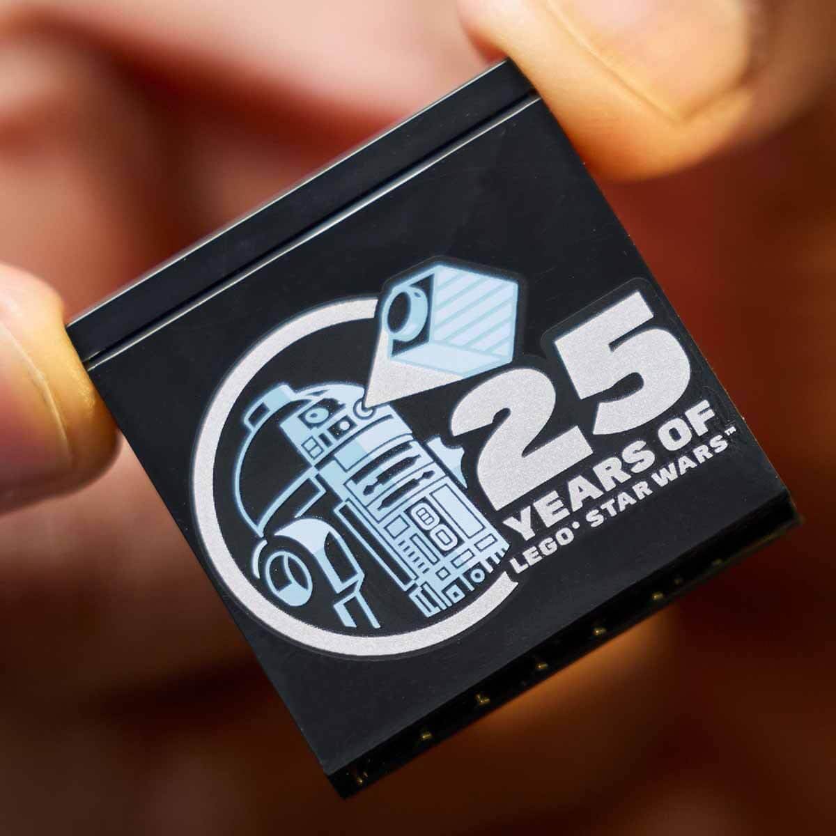 LEGO Star Wars La Amenaza Fantasma Diorama Carrera de Vainas de Mos Espa, Maqueta de Construcción para Adultos con Vaina de Anakin Skywalker, Regalo para Hombres y Mujeres Fans de Star Wars 75380