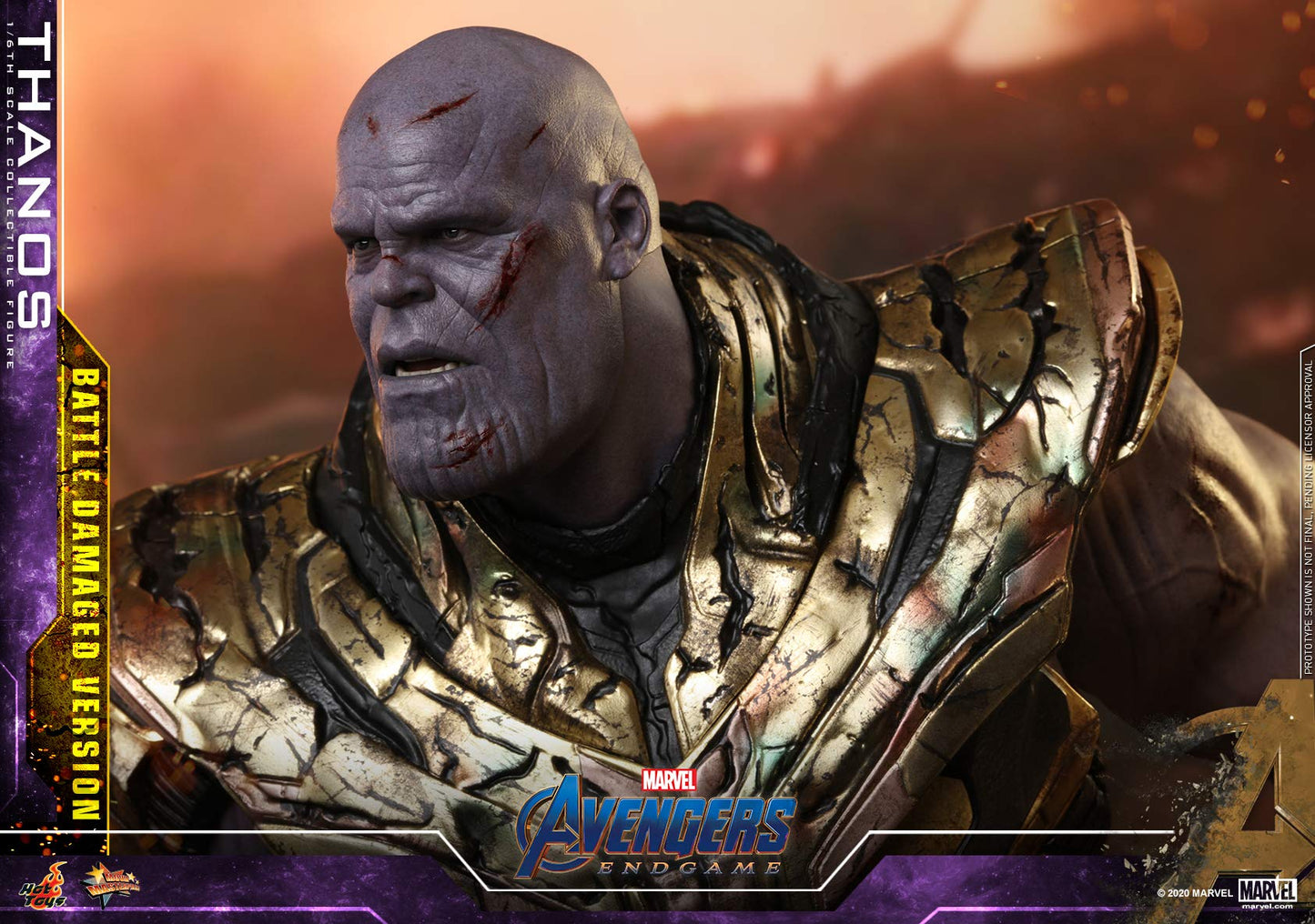 Hot Toys Thanos 1:6 Versión Batalla Dañada – Figura de Colección de Avengers: Endgame, Detalles Realistas, Armadura y Accesorios Completo, Articulada para Exhibición Premium